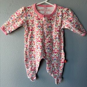 Smart Close by Magnificent Baby white pink bird print magnetic close pajama NB